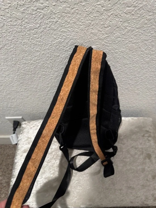 Unisex Black and Tan cork Sling Crossbody Bag - Casual Everyday Carry - Picture 6 of 7